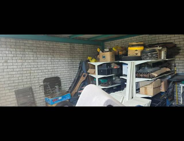 INDUSTRIAL PROPERTY TO RENT IN STIKLAND INDUSTRIAL